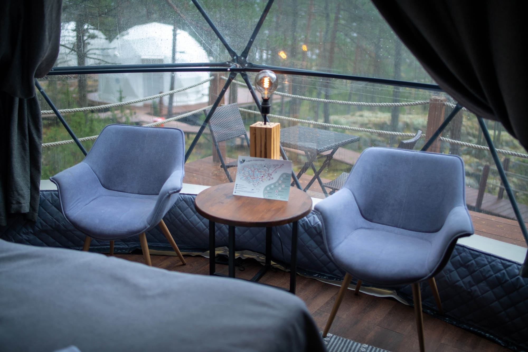 Строительство дома: своими руками или с подрядчиком? Разбираем плюсы, минусы и подводные камни